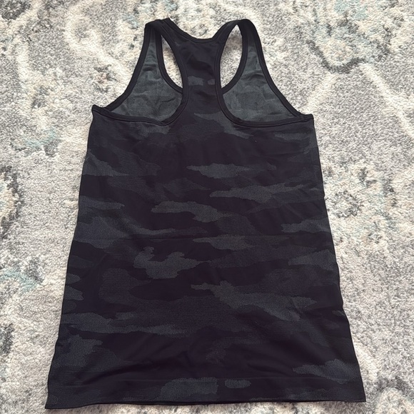 Athleta Speedlight Camo Tank - Picture 6 of 7